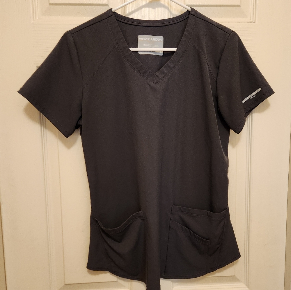 Skechers grey small scrub top
